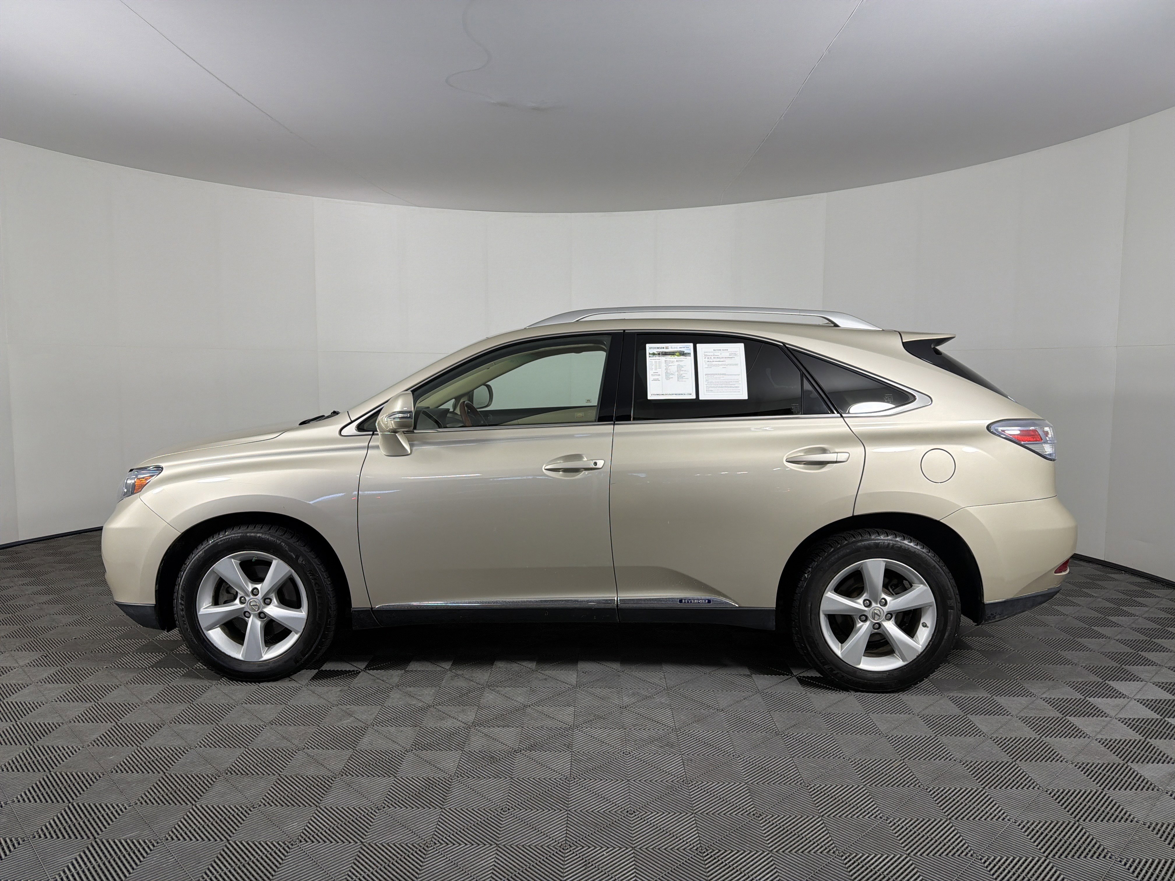 Used 2011 Lexus RX 450h AWD w/ Premium Pkg image 4