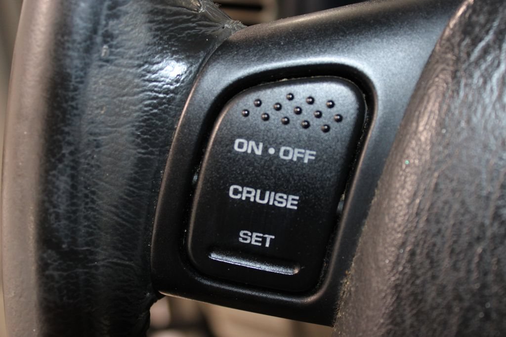 Used 2005 Jeep Wrangler Unlimited AWD/4WD image 24