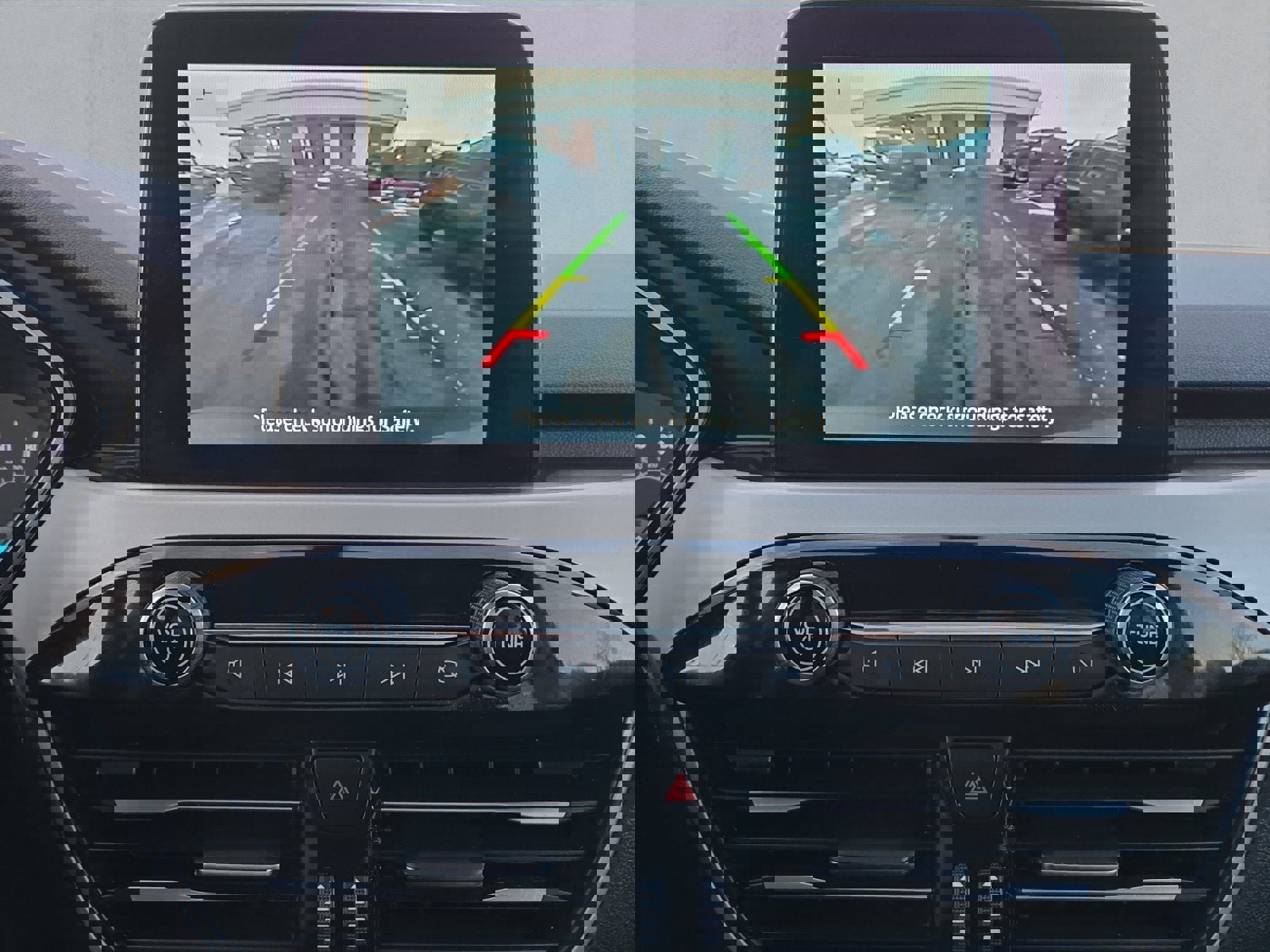 Certified 2022 Ford Escape SE w/ Cold Weather Package image 19