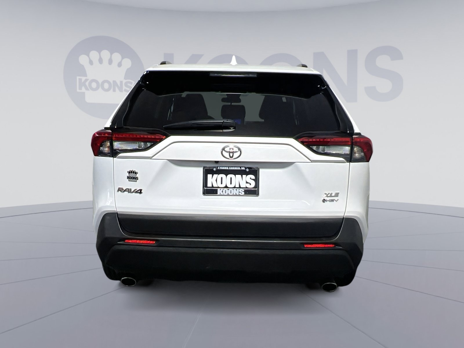 Used 2025 Toyota RAV4 XLE AWD/4WD image 10