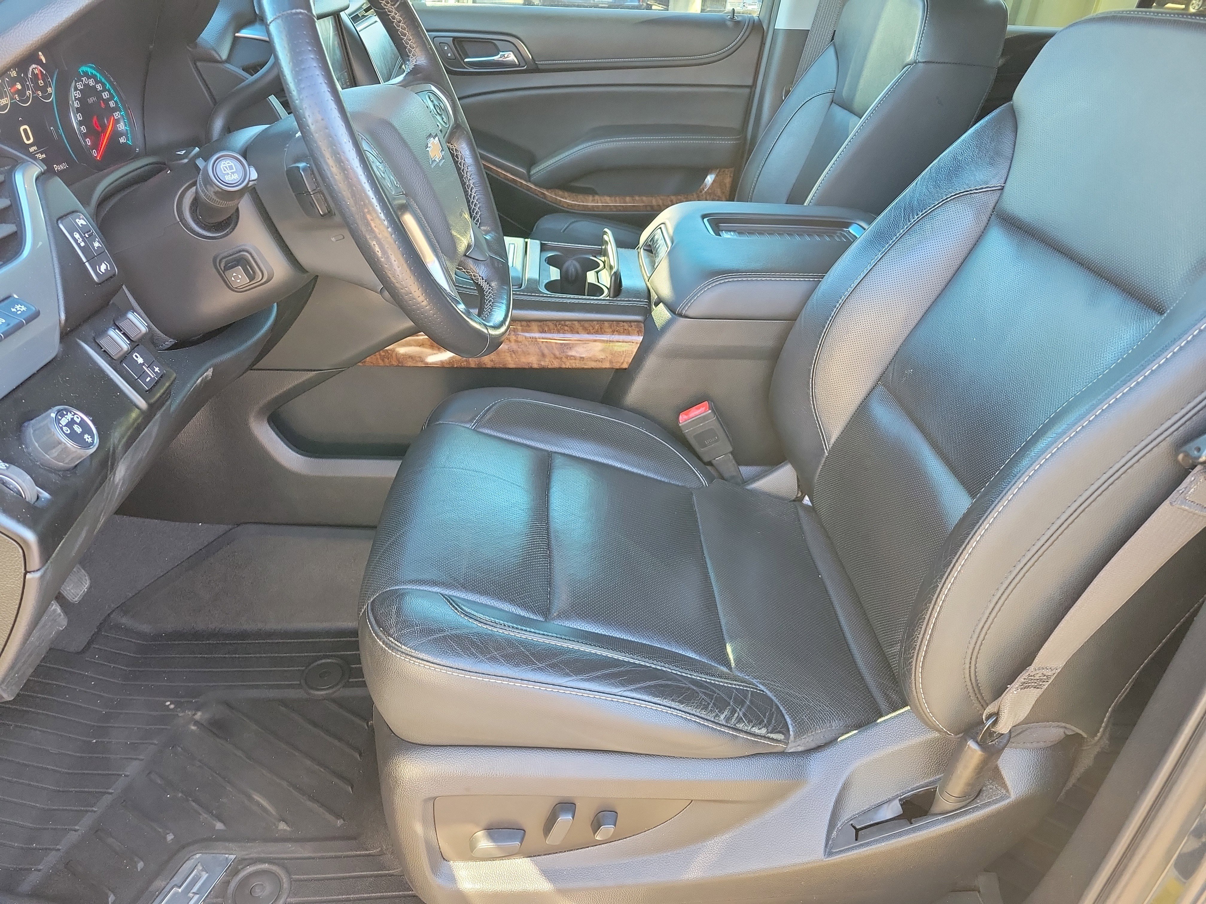 Used 2019 Chevrolet Tahoe Premier image 3