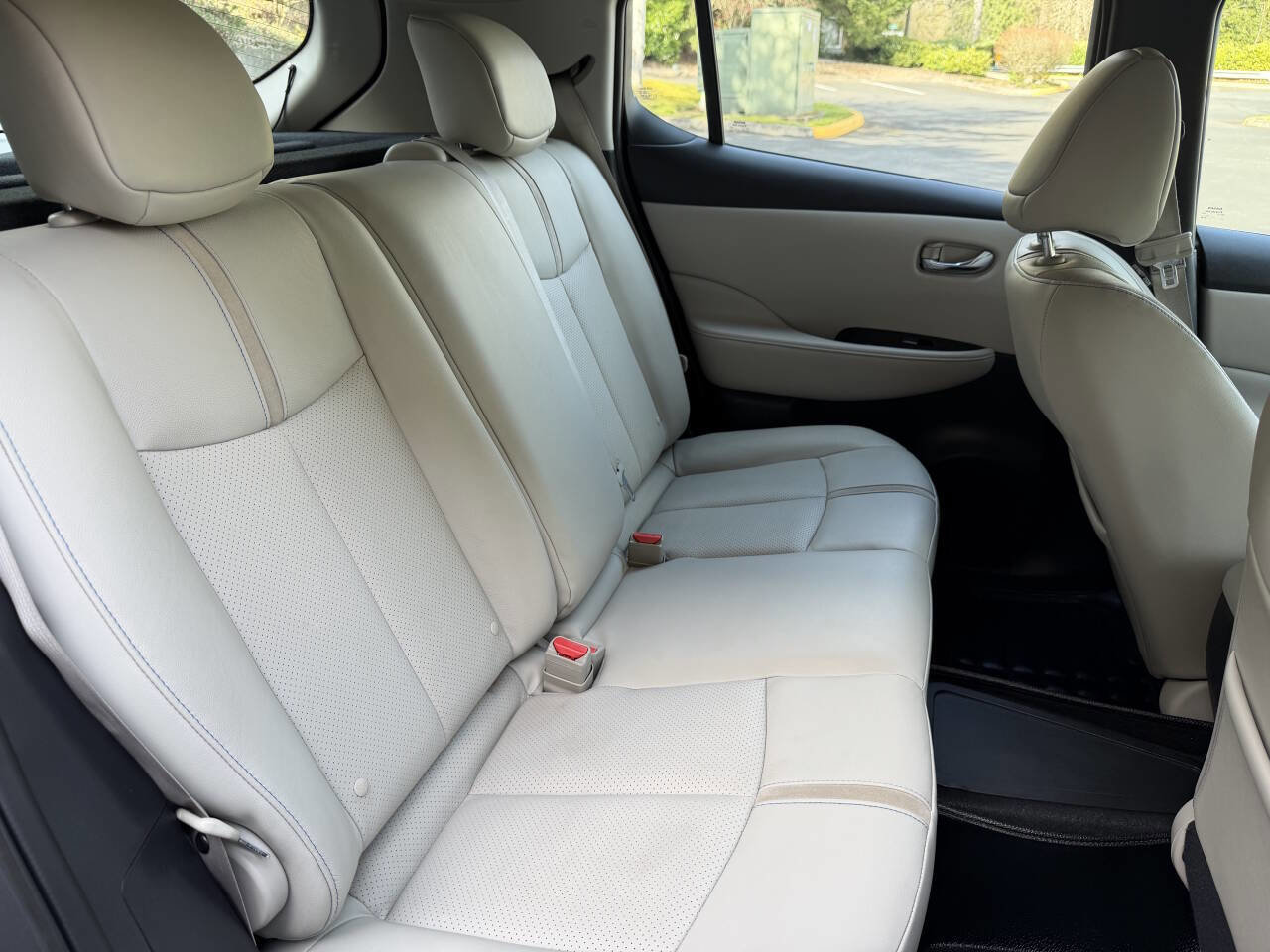 Used 2018 Nissan Leaf SL w/ SL Technology Package image 30