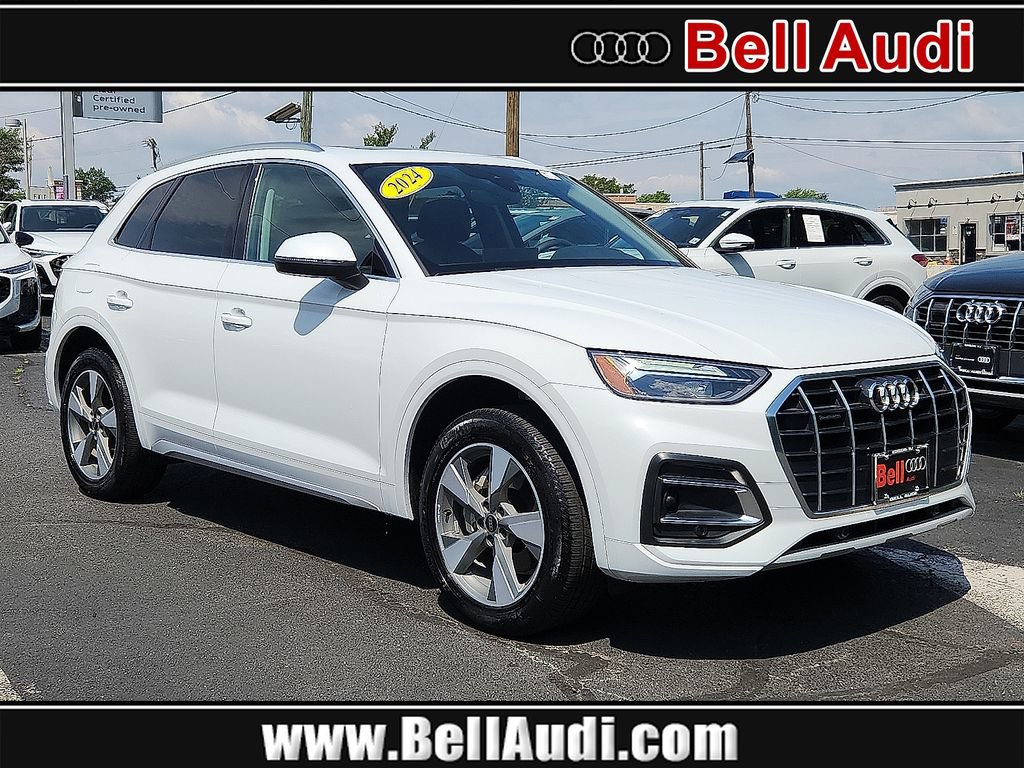 Used 2024 Audi Q5 Premium Plus w/ Convenience Package AWD/4WD image 1