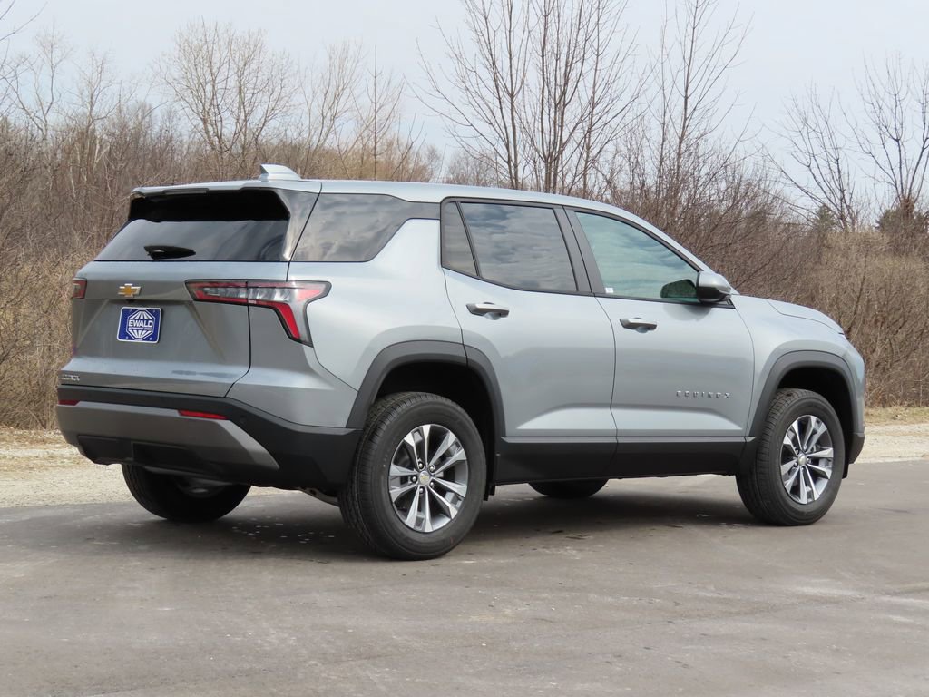 New 2026 Chevrolet Equinox LT image 3