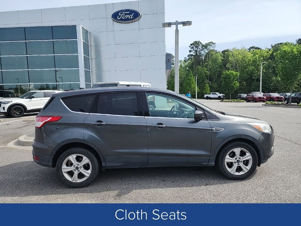 Used 2016 Ford Escape SE FWD video 2