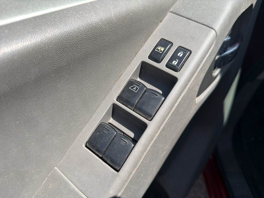 Used 2019 Nissan Frontier SV RWD image 14