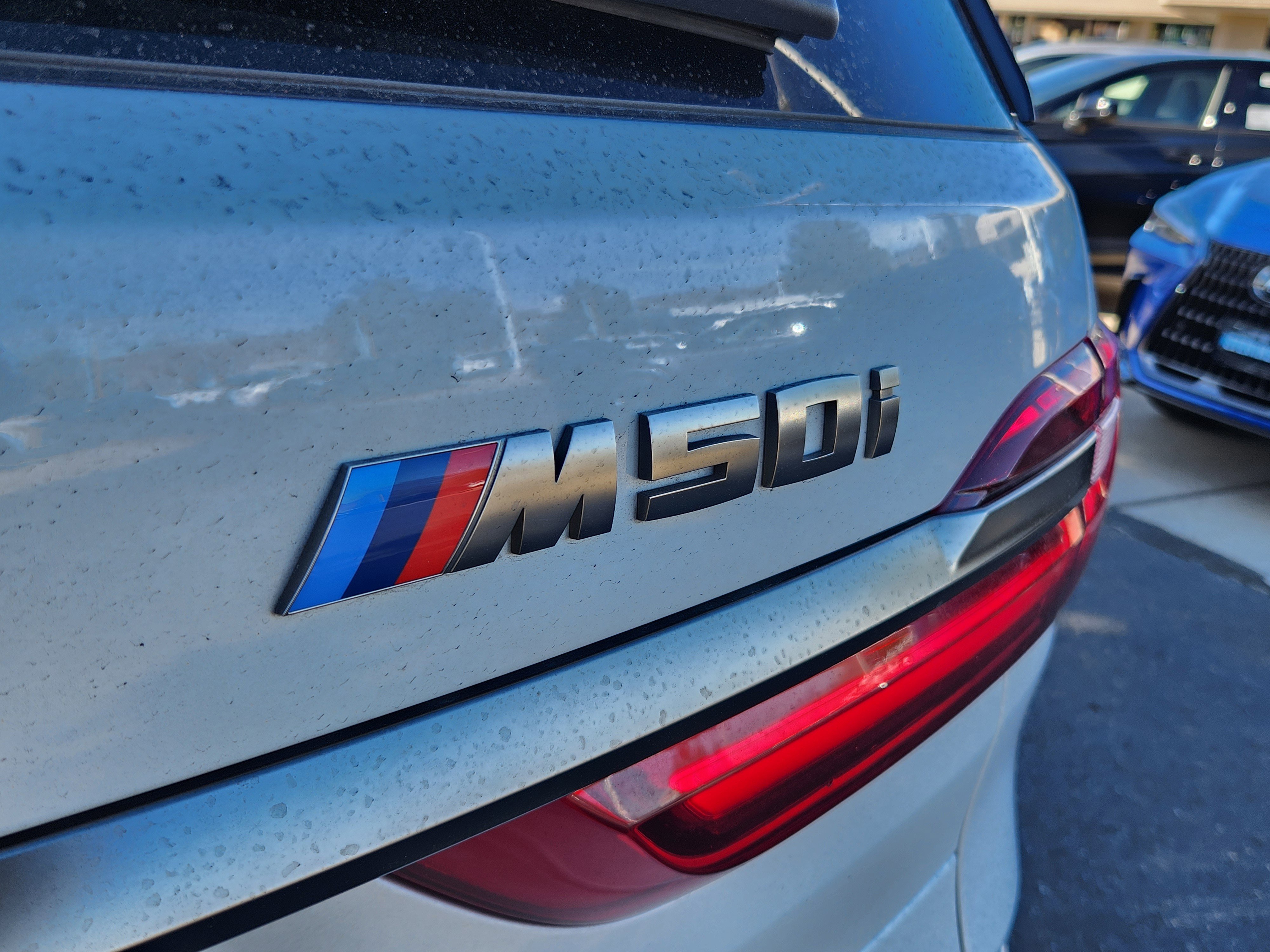 Used 2021 BMW X7 M50i w/ Executive Package image 23