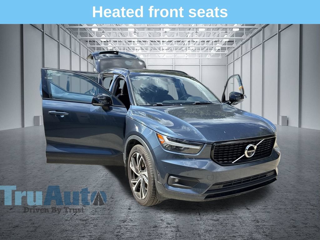 Used 2022 Volvo XC40 T5 R-Design w/ Advanced Package AWD/4WD image 10