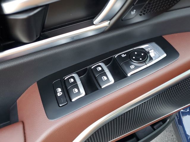 Used 2024 Kia Telluride SX w/ Towing Package image 24