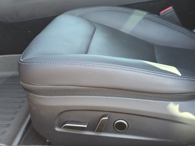 Used 2025 Tesla Model 3 Long Range image 26