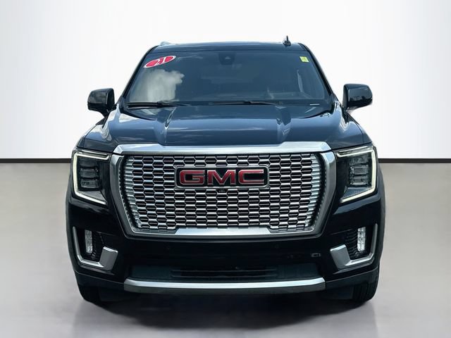 Used 2021 GMC Yukon Denali w/ Denali Premium Package AWD/4WD image 4