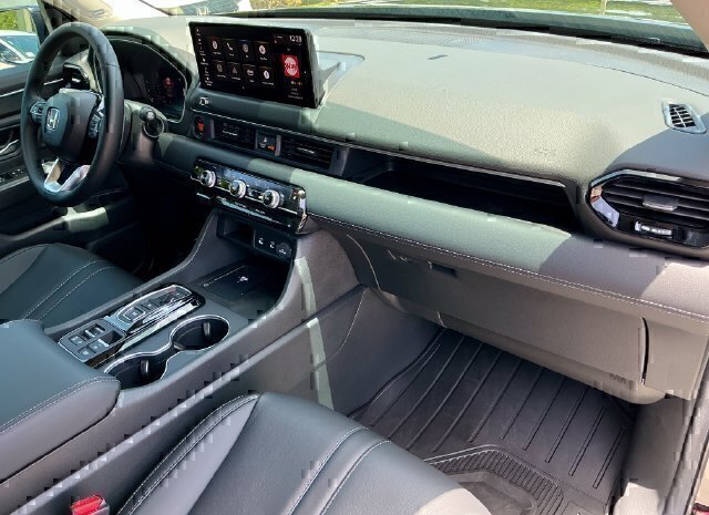 New 2026 Honda Pilot Touring image 15