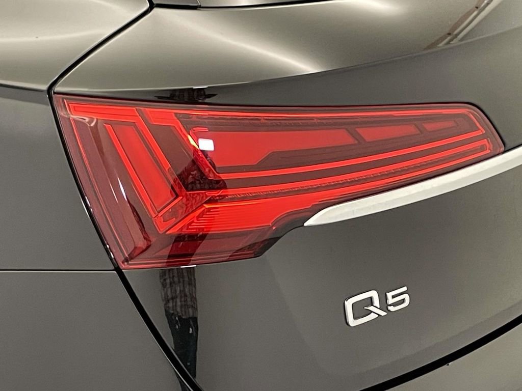 Used 2023 Audi Q5 2.0T Premium Plus w/ Premium Plus Package image 16