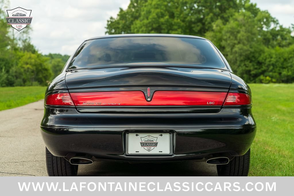 Used 1997 Lincoln Mark VIII LSC RWD image 29