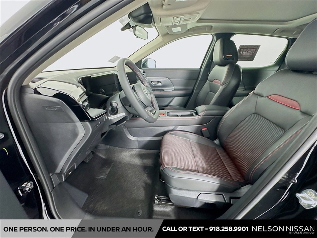 New 2025 Nissan Kicks SR w/ SR Premium Package image 21