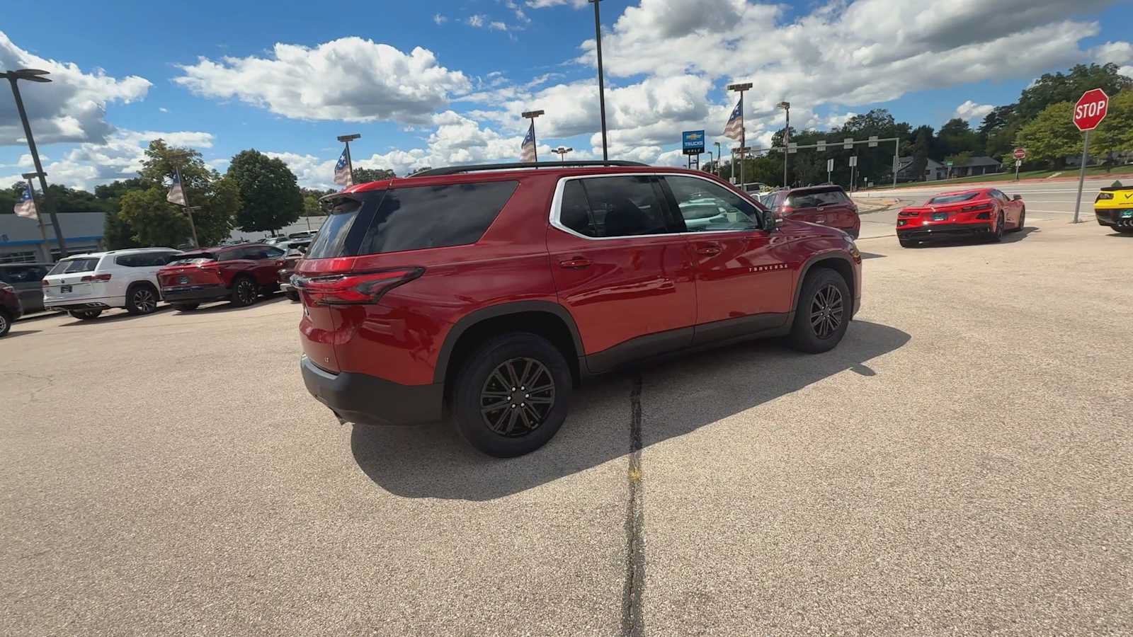 Certified 2023 Chevrolet Traverse LT FWD image 8