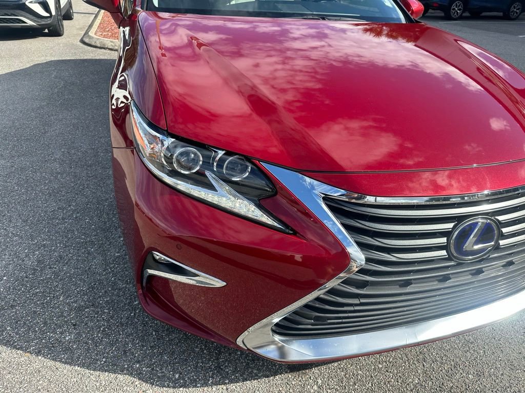 Used 2017 Lexus ES 300h image 15