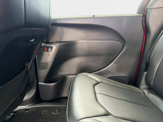 Used 2025 Chrysler Pacifica Select FWD image 13