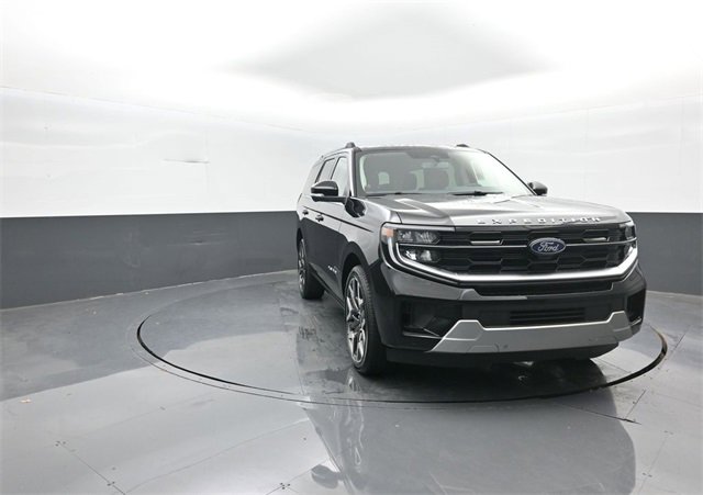 New 2025 Ford Expedition Platinum w/ Platinum Ultimate Package image 2