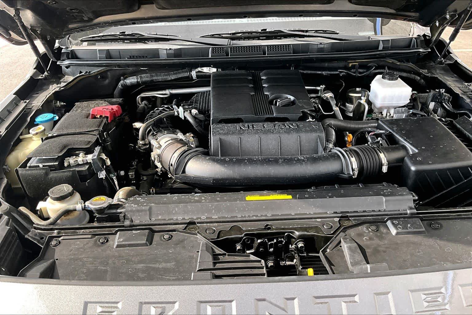 Certified 2024 Nissan Frontier SL RWD image 32