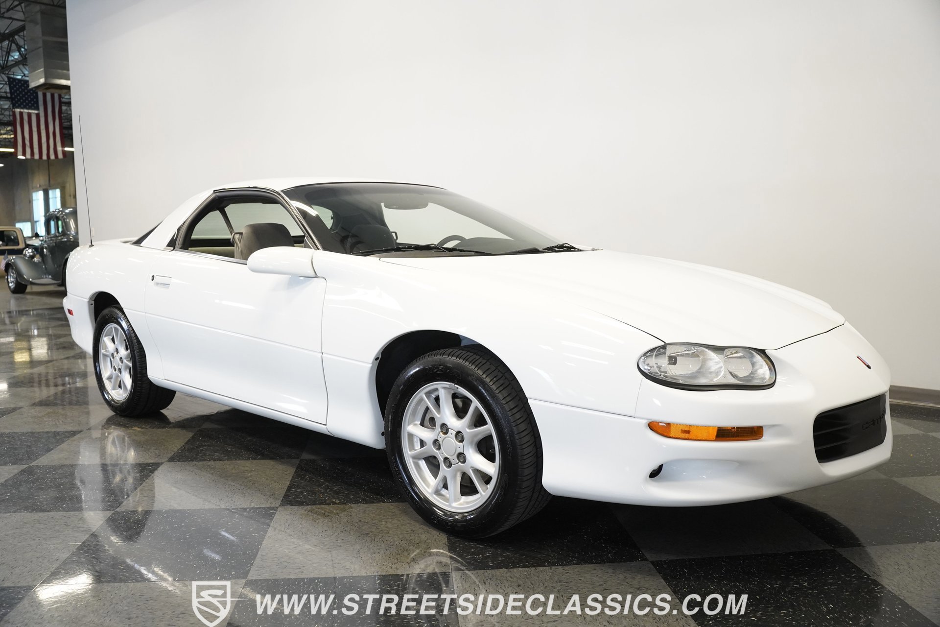 Used 2001 Chevrolet Camaro Z28 w/ Preferred Equipment Group image 33