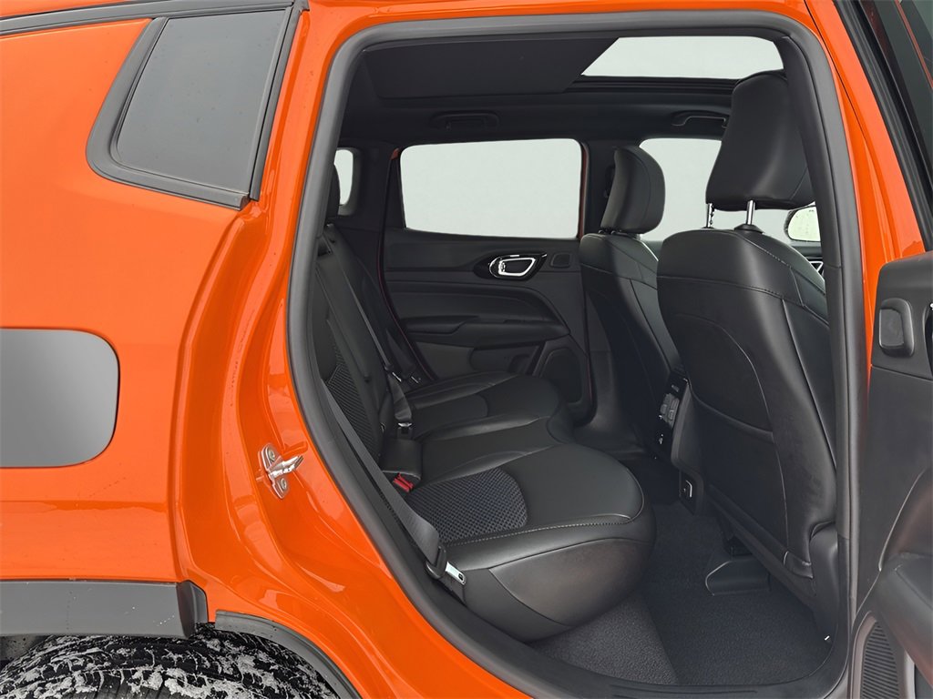 New 2026 Jeep Compass Latitude image 11