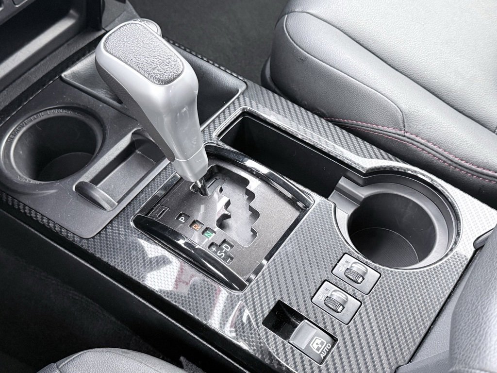 Used 2024 Toyota 4Runner TRD Off-Road Premium image 19