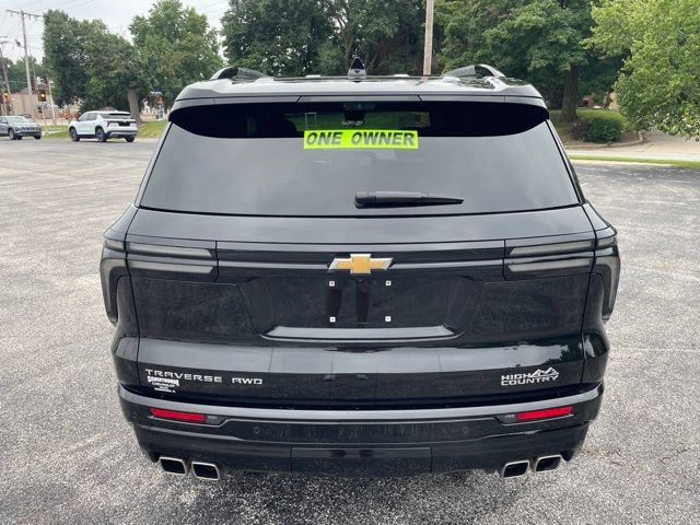 Used 2026 Chevrolet Traverse High Country w/ LPO, Floor Liner Package AWD/4WD image 6