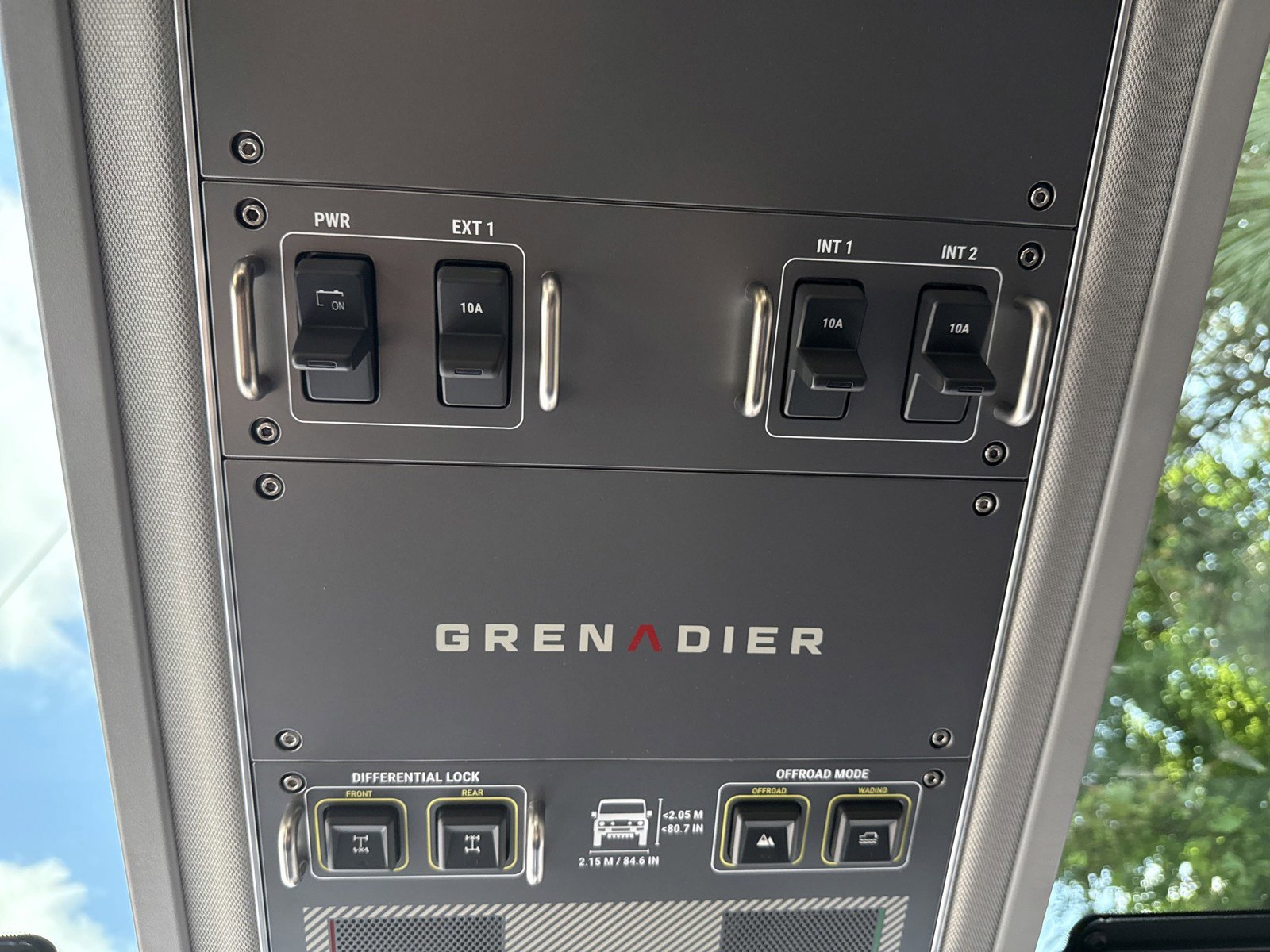 Used 2025 INEOS Grenadier Fieldmaster Edition image 23