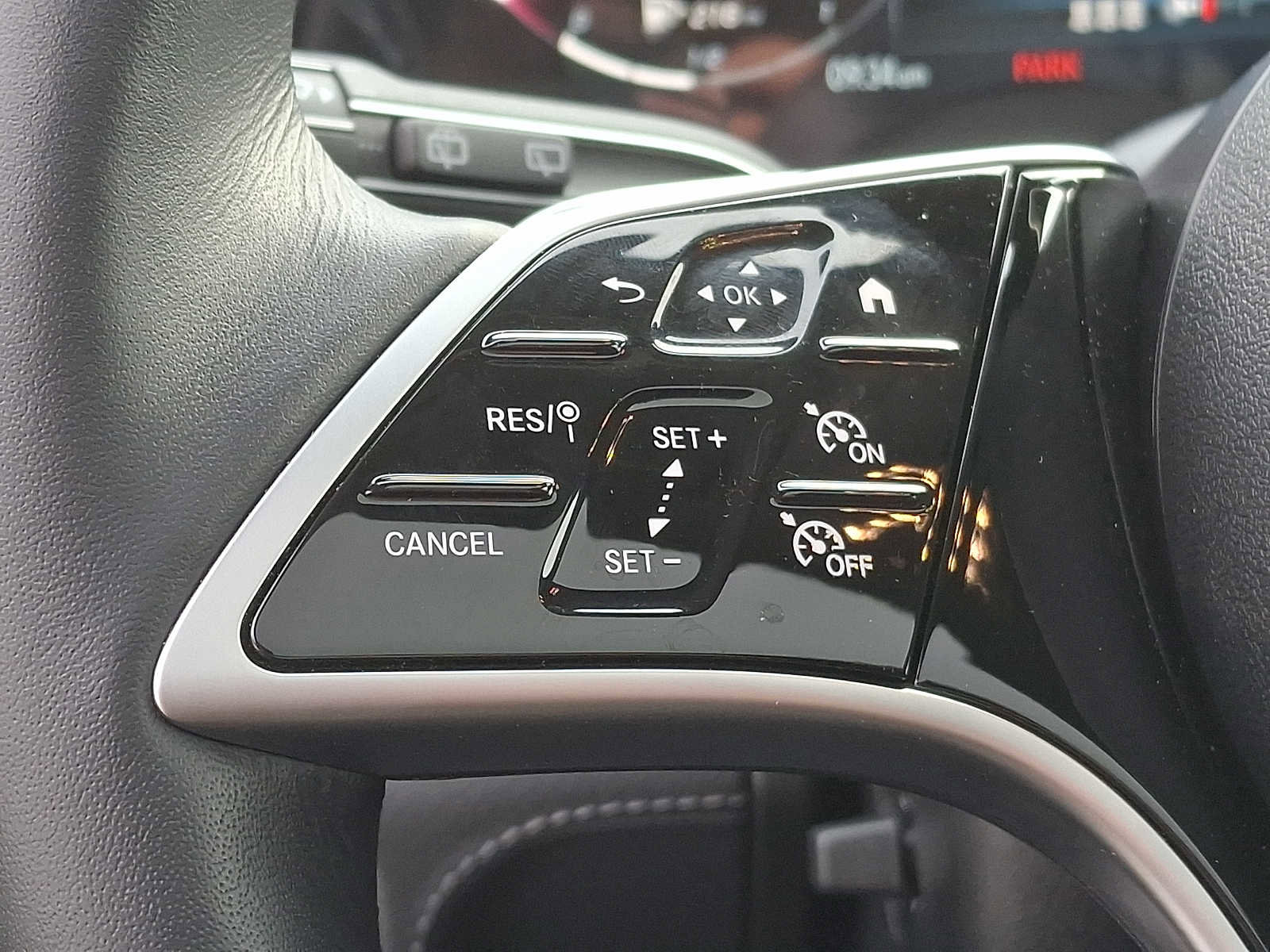 Certified 2026 Mercedes-Benz GLE 350 4MATIC image 17