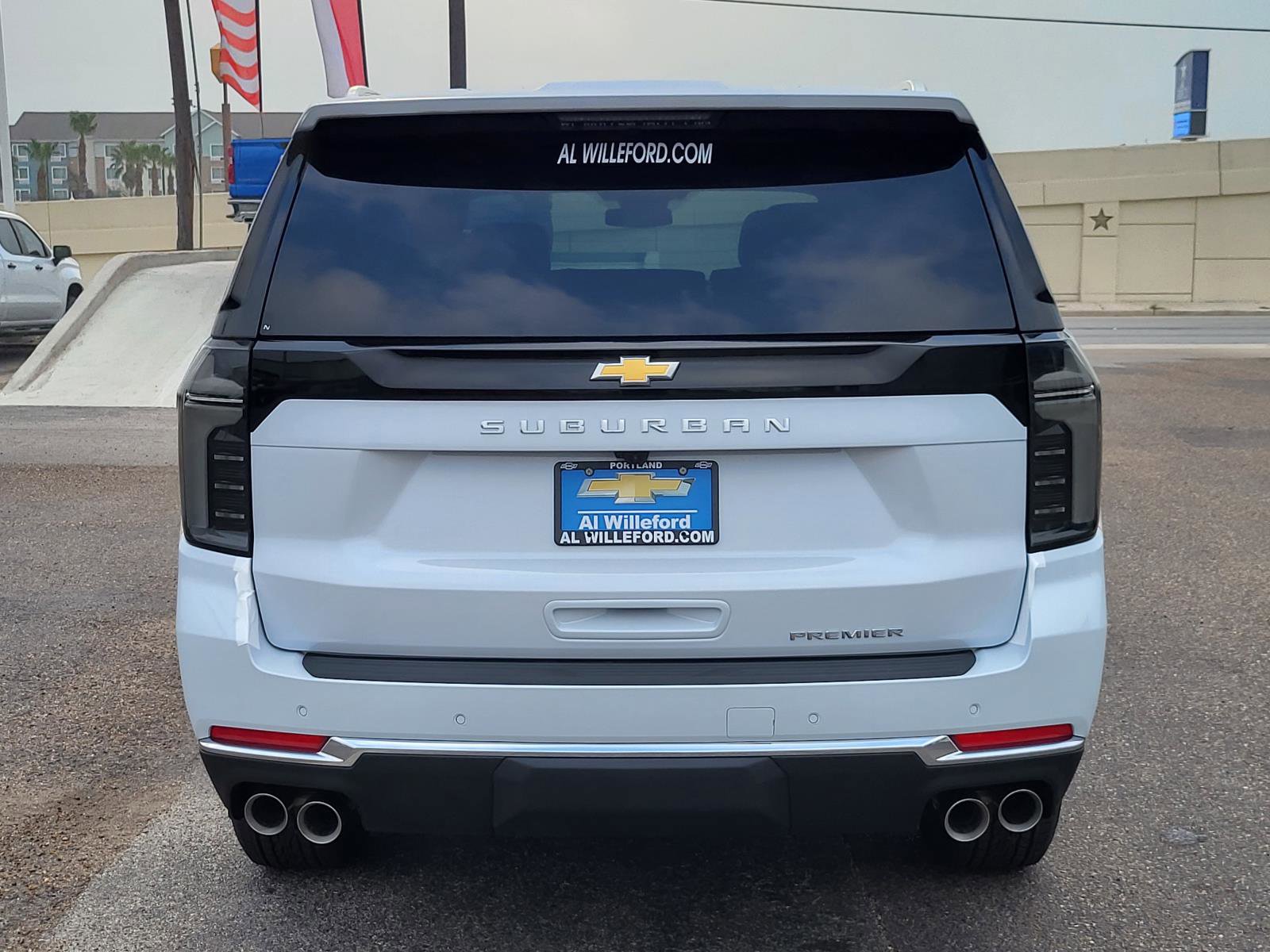 New 2026 Chevrolet Suburban Premier image 4