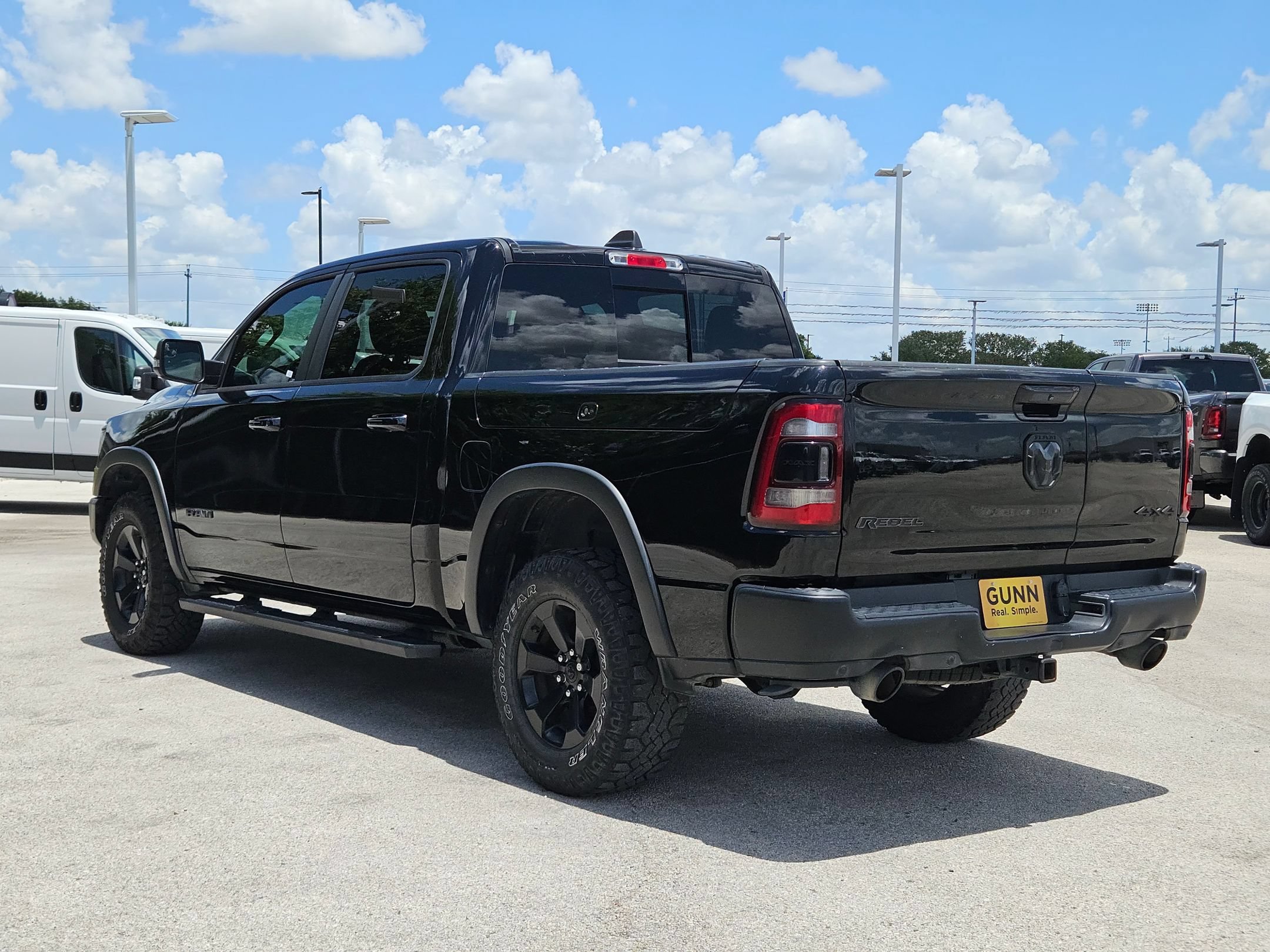 Used 2020 RAM 1500 Rebel w/ Rebel Level 2 Equipment Group AWD/4WD image 5