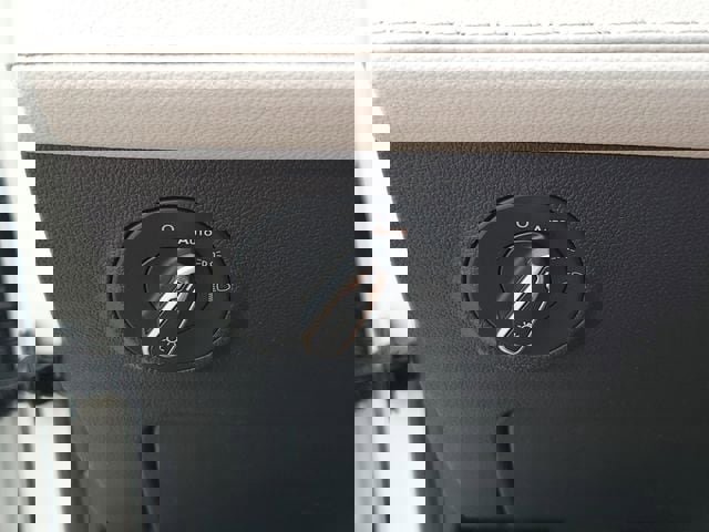 New 2026 Volkswagen Taos S image 24