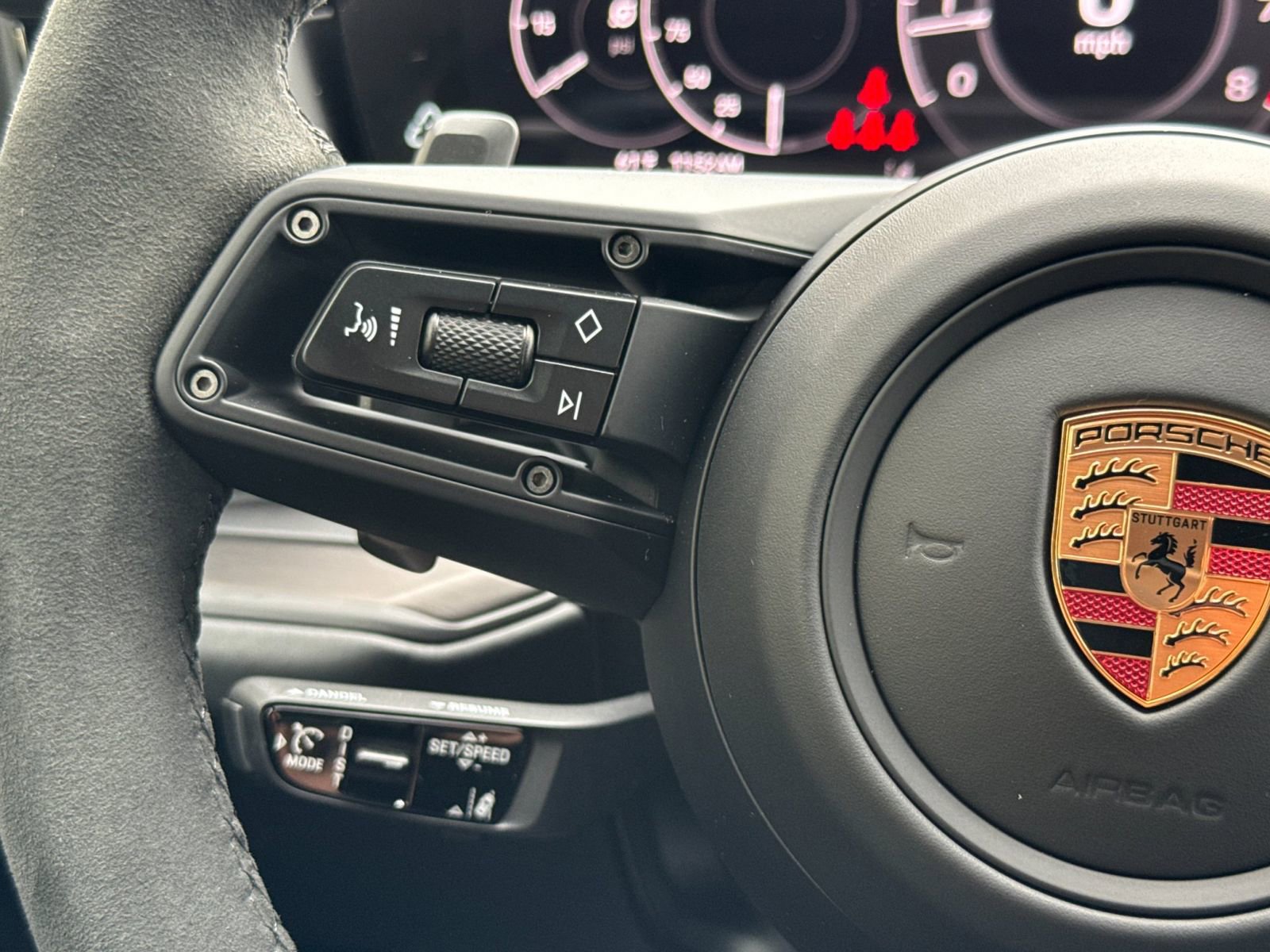 New 2026 Porsche Cayenne GTS image 29
