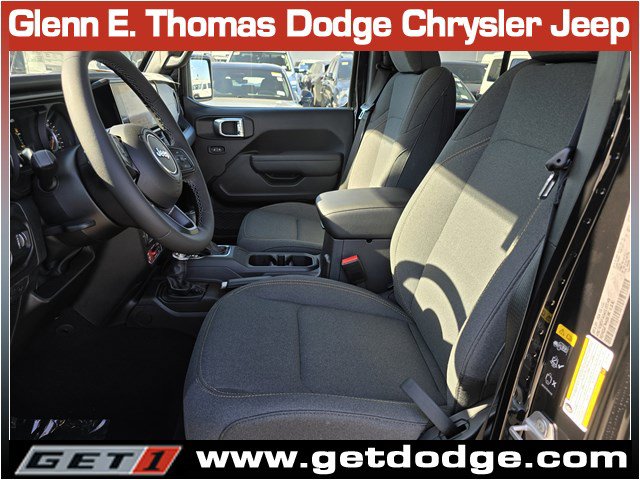 New 2026 Jeep Gladiator Sport AWD/4WD image 9
