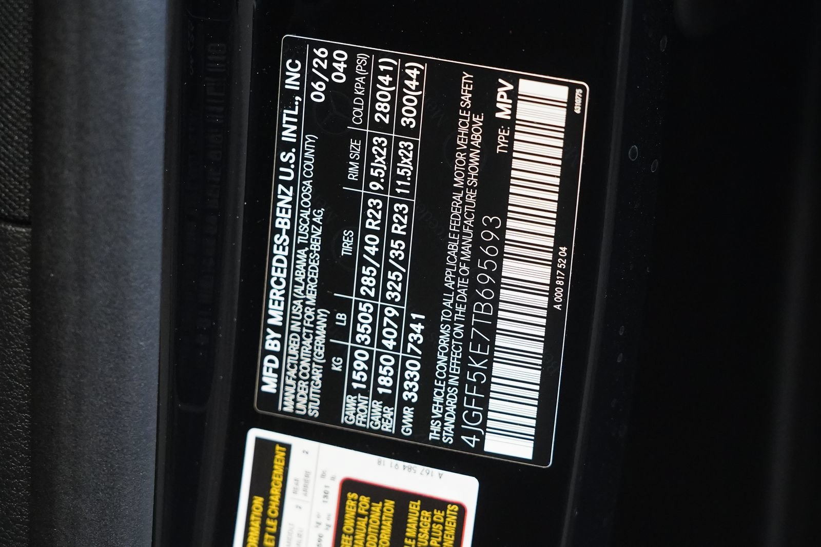 New 2026 Mercedes-Benz GLS 450 4MATIC image 36