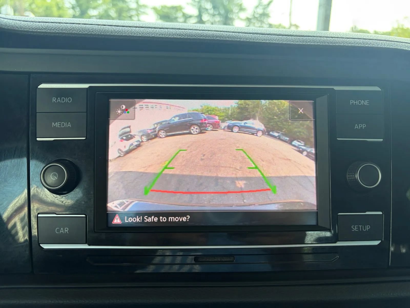 Used 2019 Volkswagen Jetta S w/ Driver Assistance Package FWD image 31