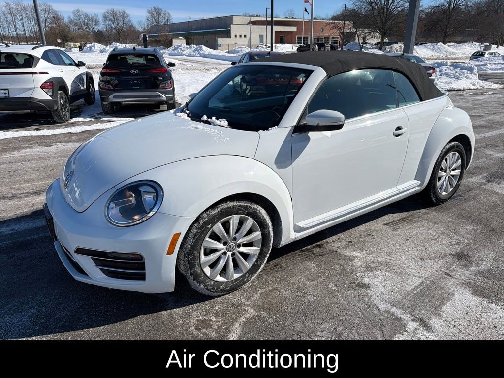 Used 2018 Volkswagen Beetle 2.0T S image 7