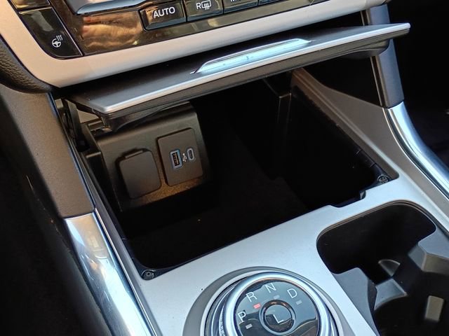 Used 2023 Ford Explorer XLT w/ Equipment Group 202A image 22