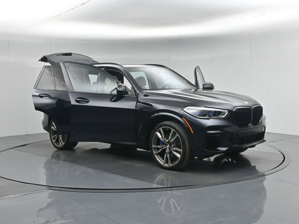 Used 2022 BMW X5 M50i w/ Executive Package image 42
