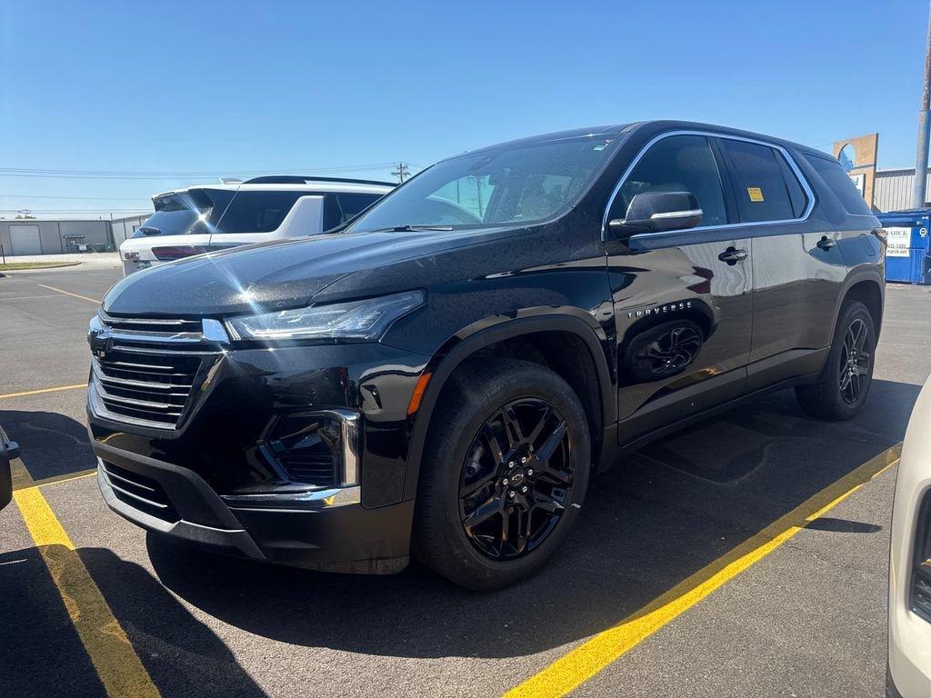 Used 2023 Chevrolet Traverse LS w/ Safety Package
