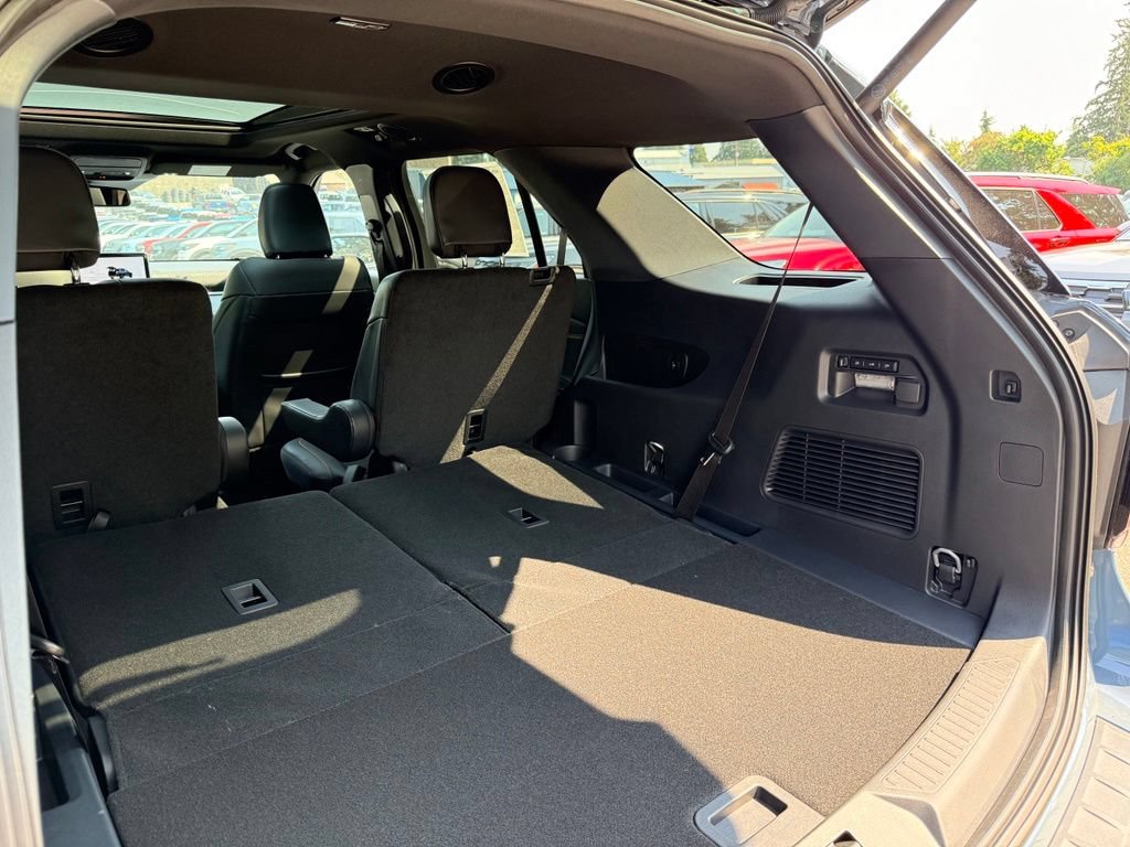 New 2026 Ford Explorer Tremor w/ Tremor Ultimate Package AWD/4WD image 28