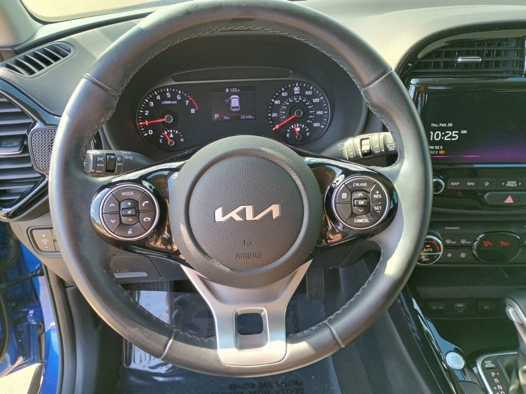 Used 2022 Kia Soul X-Line image 24