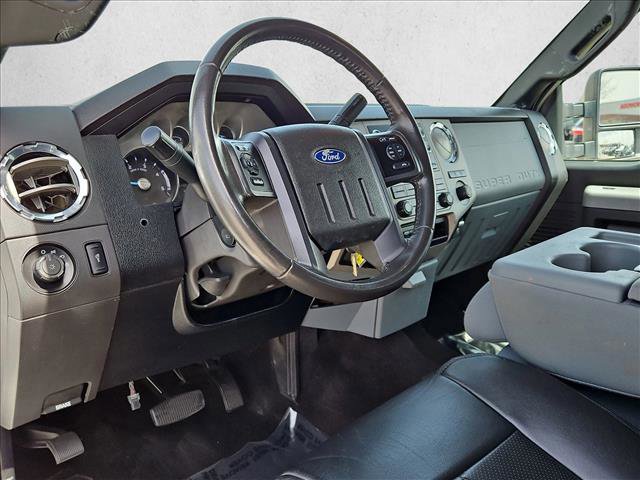 Used 2015 Ford F350 XLT w/ XLT Interior Package AWD/4WD image 6