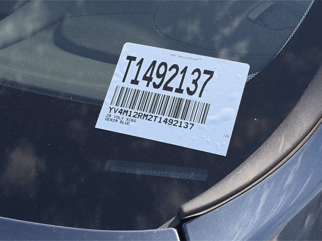 Used 2026 Volvo XC60 B5 Ultra AWD/4WD image 32