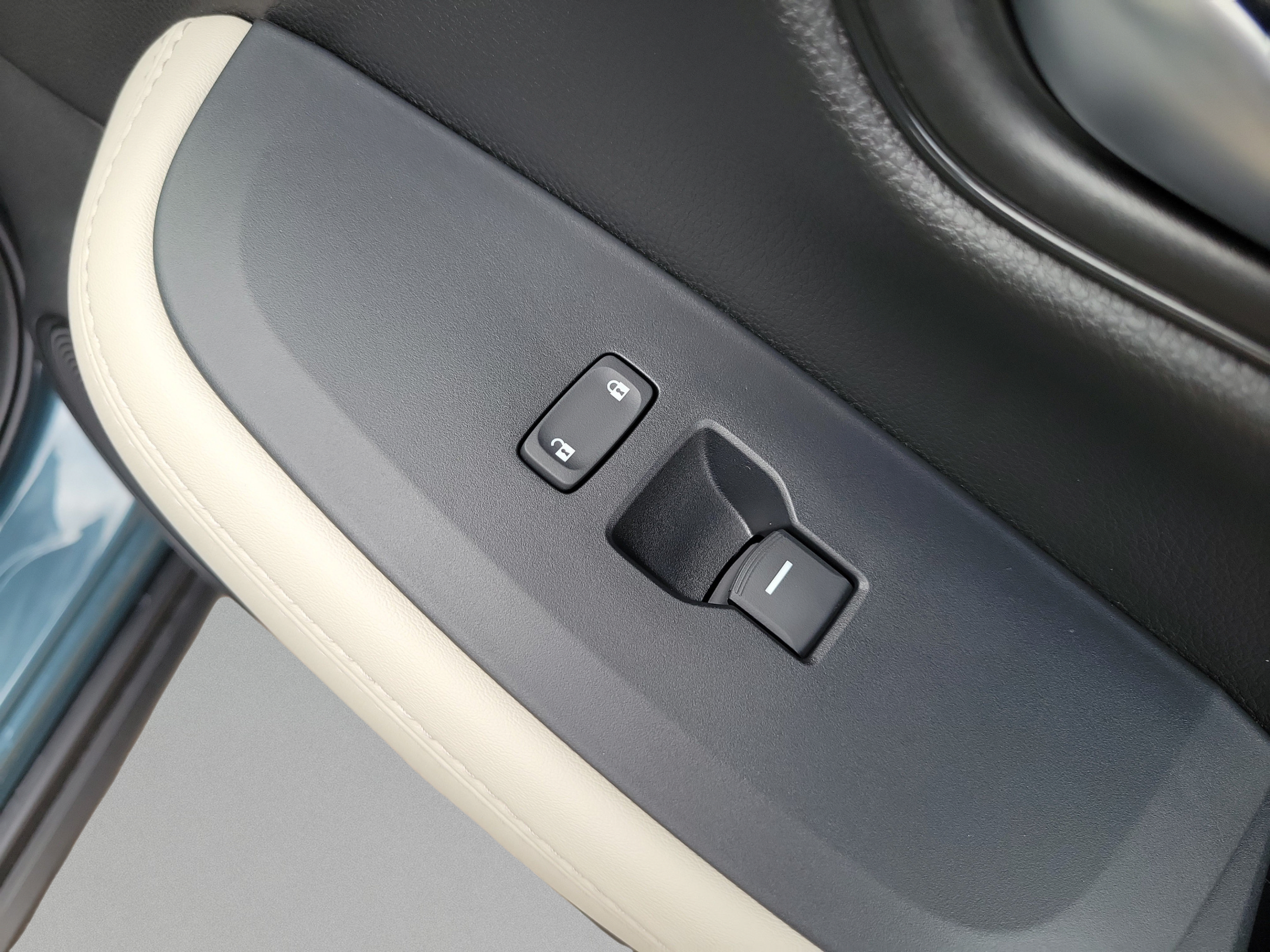 New 2027 Honda HR-V LX image 20