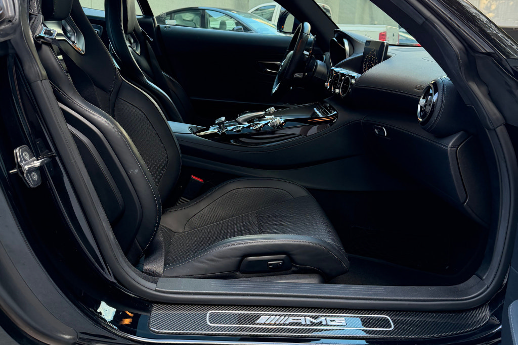 Used 2018 Mercedes-Benz AMG GT Coupe image 13