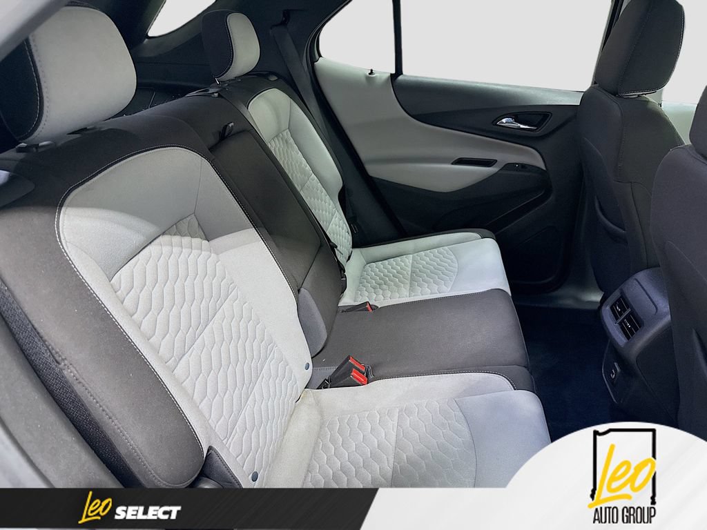 Used 2020 Chevrolet Equinox LS w/ LS Convenience Package AWD/4WD image 28