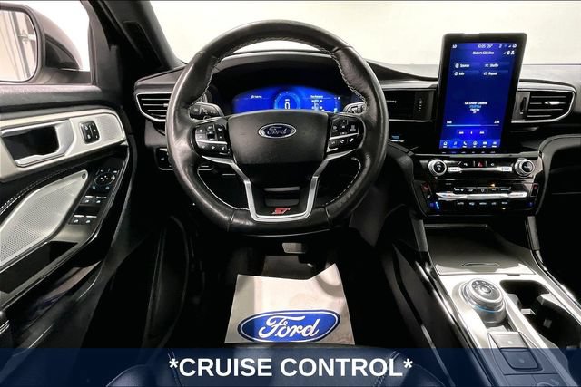 Used 2023 Ford Explorer ST w/ Technology Package AWD/4WD image 11
