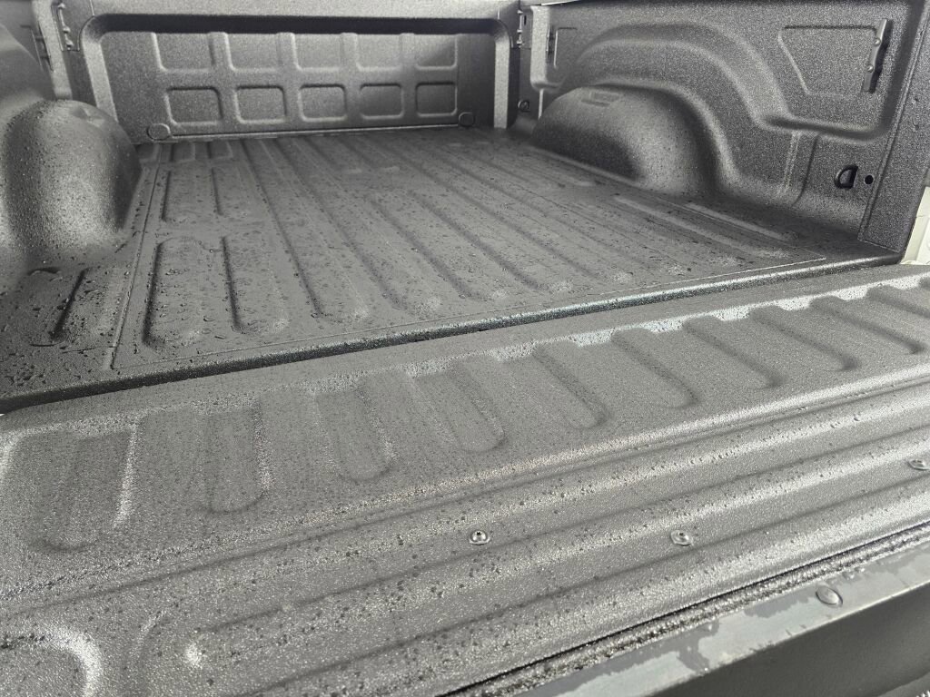 Used 2024 RAM 2500 Big Horn image 18